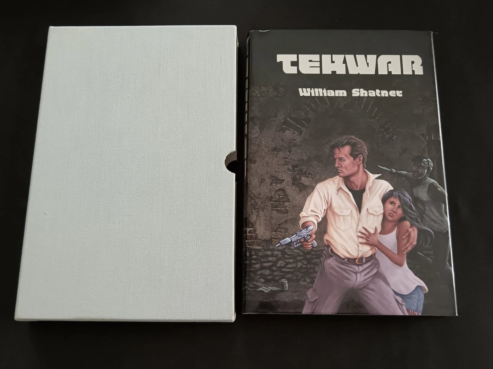 William Shatner Hand Signed TekWar Limited Edition Slipcase Hardcover Book #39 of 475 (1989) – Phantasia Press | Vintage